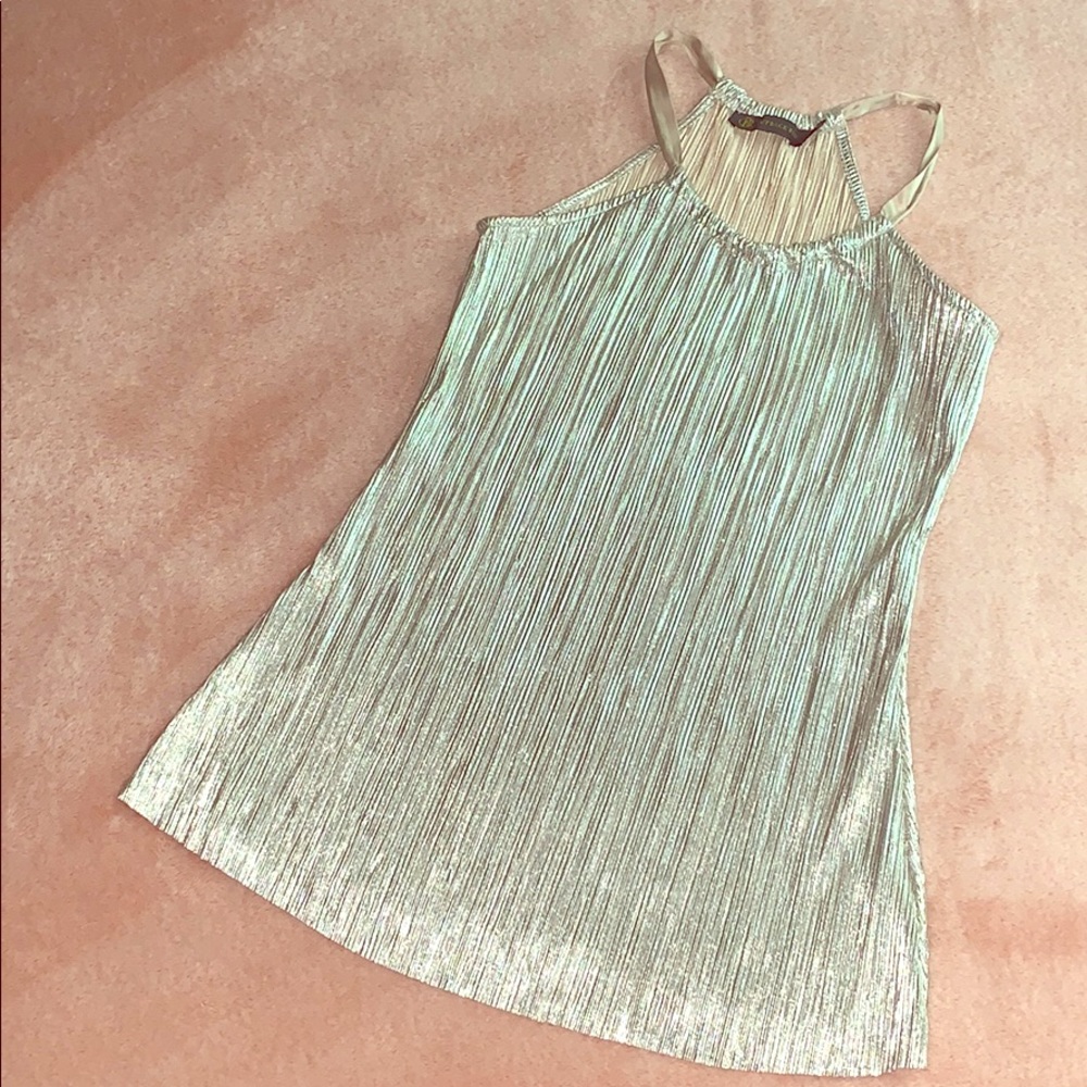 Silver/white gold metallic tank